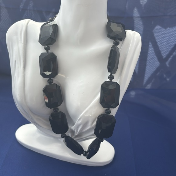 Vintage circa 1980s Chunky Beaded statement Choker 16” - Picture 2 of 8